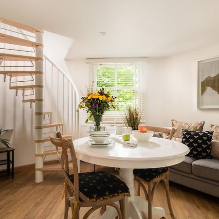 Villa Honeycombe - Treehouse In The Heart Of Dorset à Blandford Forum Extérieur photo